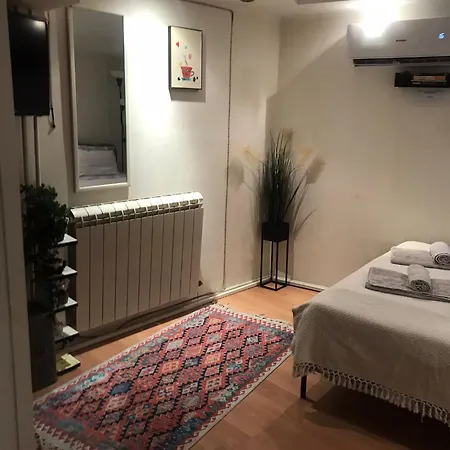 Glorry M Belgrade